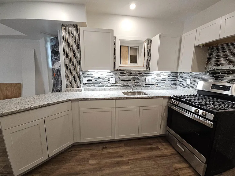 902 Keener Ave — Photo 7