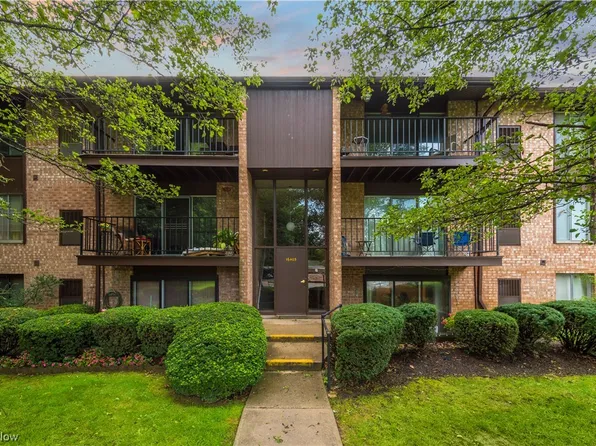16405 Heather Ln #T301, Middleburg Heights, OH 44130