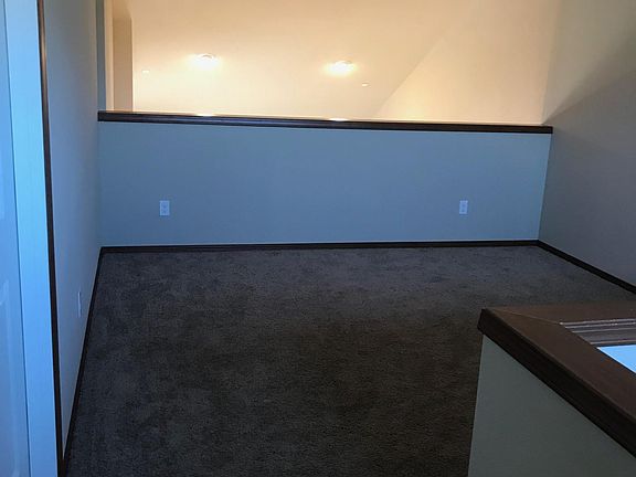 5th image of 322 Yauger Way NW Unit 103
