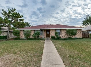 9320 Whitehurst Dr, Dallas, TX 75243