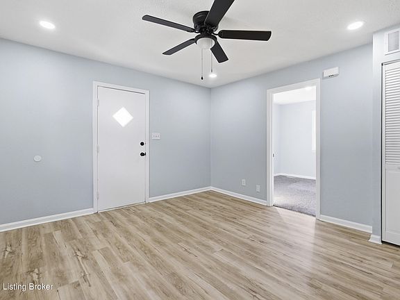4th image of 814 Winkler Ave