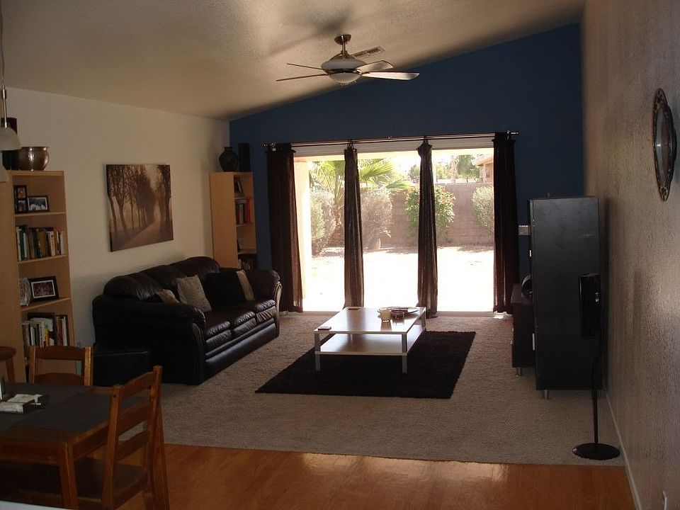 2nd image of 783 E Baylor Ln