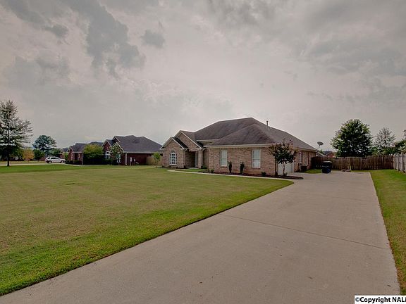 2nd image of 294 Mossy Oak Dr