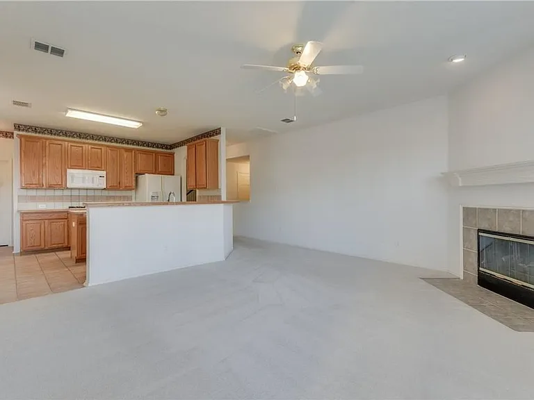 4440 Waskom Dr — Photo 6