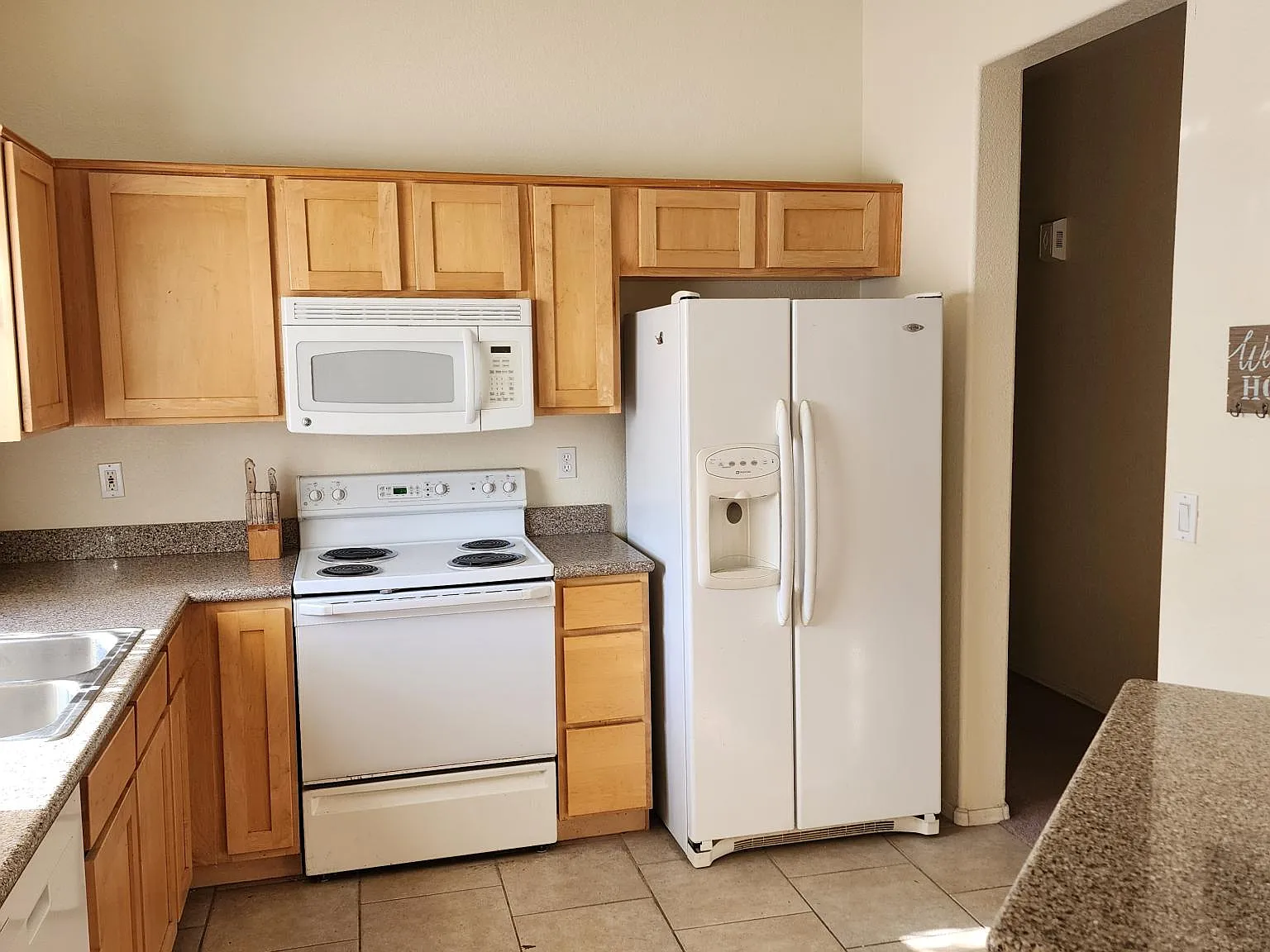 2 bed, 1108 sqft, $1,800 — Photo 4