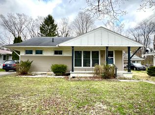 2407 Dawn St, Jackson, MI 49203