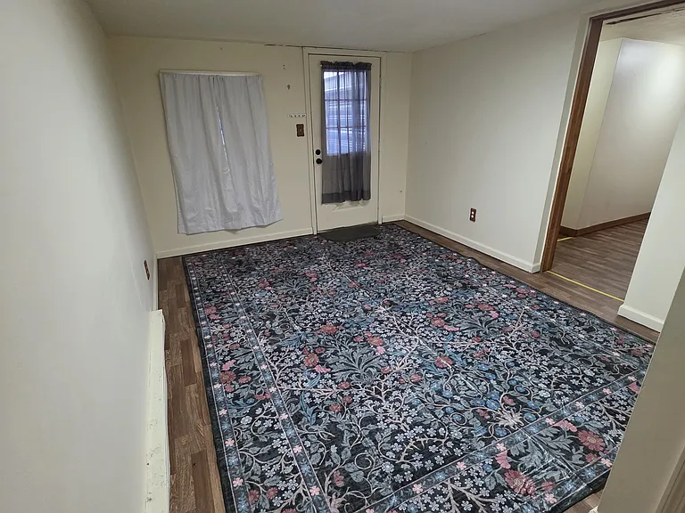1015 S College Ave #1 — Photo 3