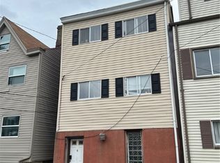 57 Barry St, Pittsburgh, PA 15203
