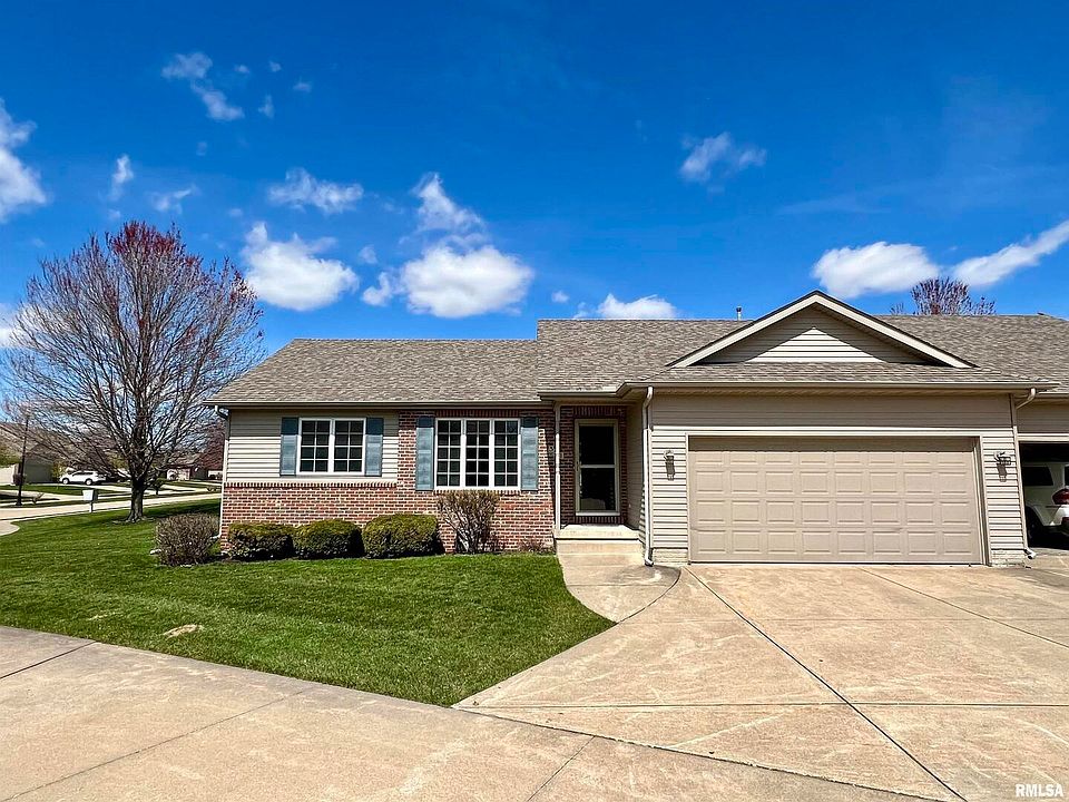 1st image of 351 Country Club Ct