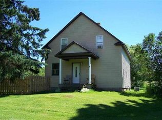 4991 Lake Rd, Ironwood, MI 49938