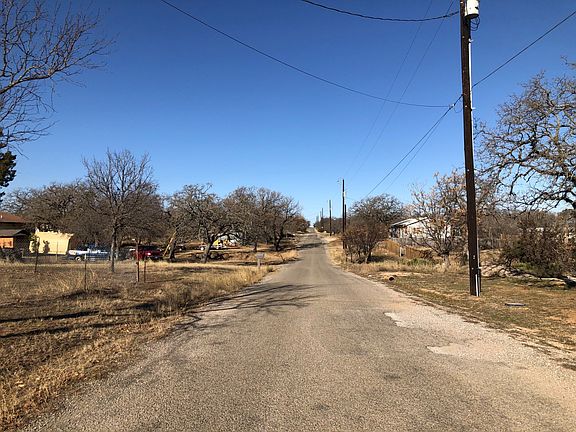 4th image of 325 E Briarway Dr
