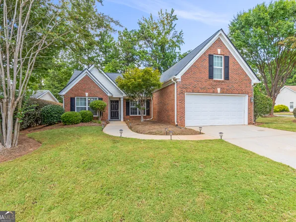 303 Hunterian Pl, Newnan, GA 30265
