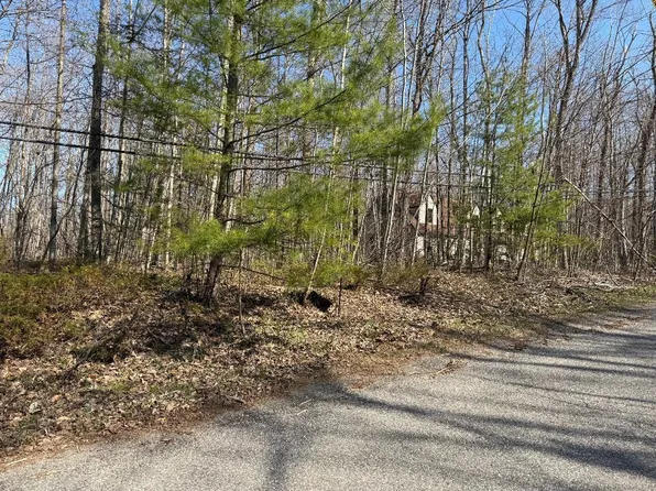 14222 Straits View Dr, Cheboygan, MI 49721