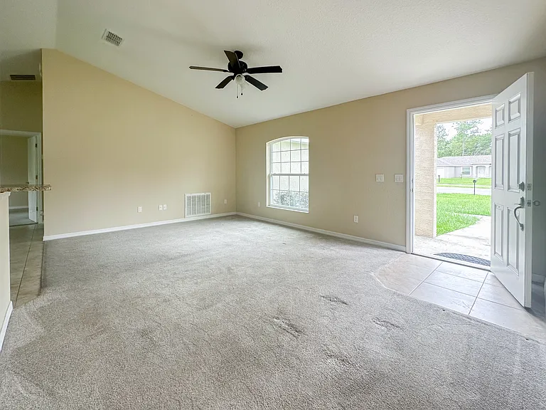 548 Marion Oaks Blvd — Photo 5