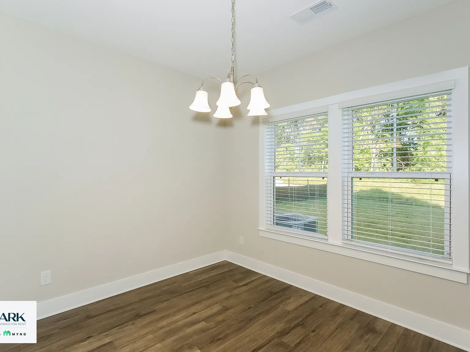 3 bed, 2.0 bath, 2013 sqft, $2,059 — Photo 4