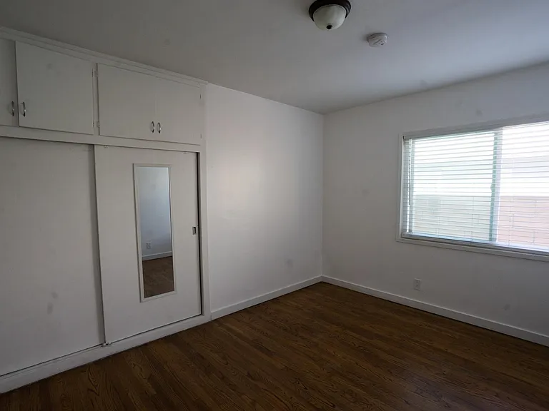 5614 Auckland Ave #5616 — Photo 10