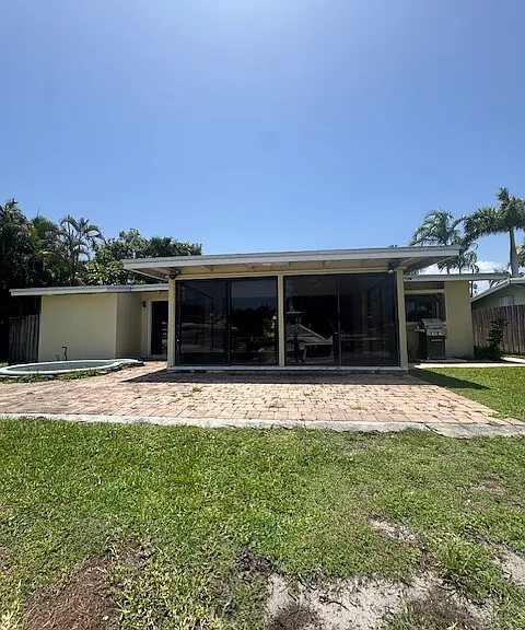 2678 Key Largo Ln #2678 — Photo 29