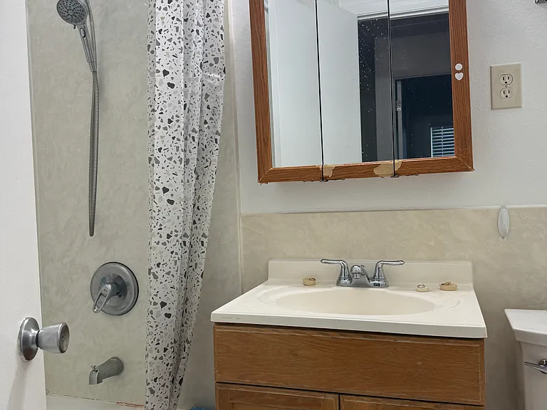 501 E Bay Dr #401 — Photo 7