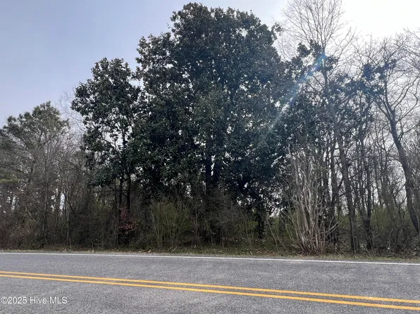 3 Fishing Creek Road, Tarboro, NC 27886