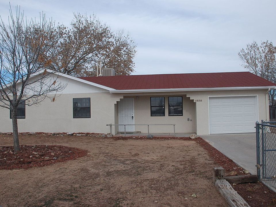 1st image of 1070 Aspen Dr SE