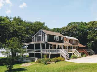 356 Peach Island Rd, Trinity, TX 75862