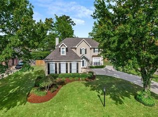 1177 Springwater Dr, Mandeville, LA 70471