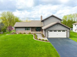 363 Whittier Rd, Spencerport, NY 14559