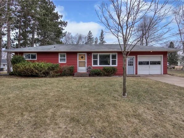 321 Lafayette Street, Chippewa Falls, WI 54729