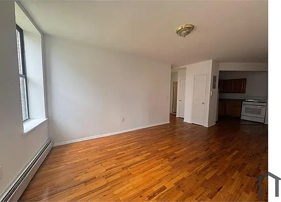 1348 Sheridan Ave #6D — Photo 7
