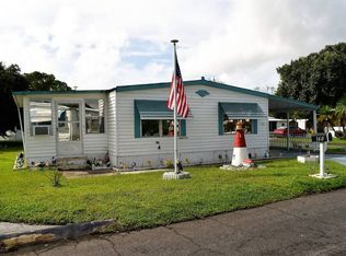 160 Juniper Dr W, Dundee, FL 33838