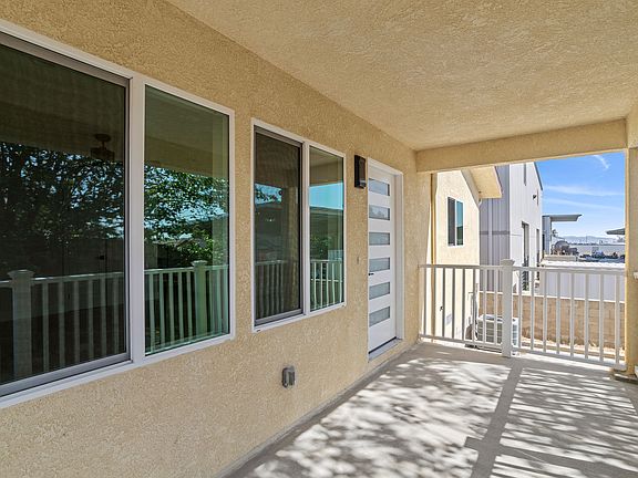 3rd image of 14815 Country Ln #2