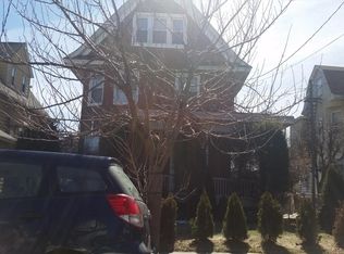 8 Overlook St, Mount Vernon, NY 10552