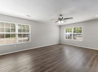 1446 W Netherland Way APT 3, Fayetteville, AR 72701