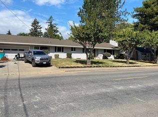 405 N 3rd Ave, Ridgefield, WA 98642