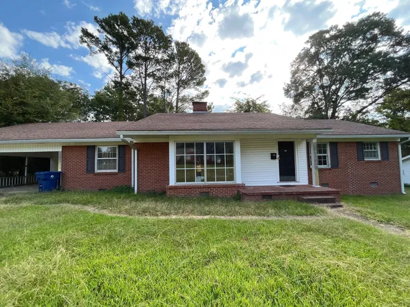 674 N Pontotoc St, Houston, MS 38851