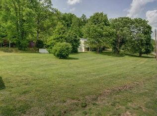 1060 Leatherwood Rd, White Bluff, TN 37187