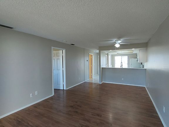 5th image of 625 SE 13th Ave APT B1