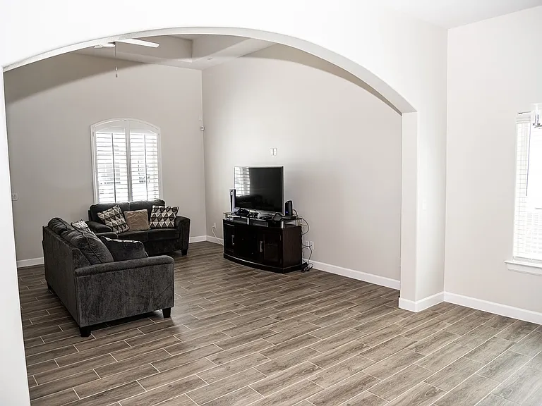 14757 Mike A Mendoza Ave — Photo 23
