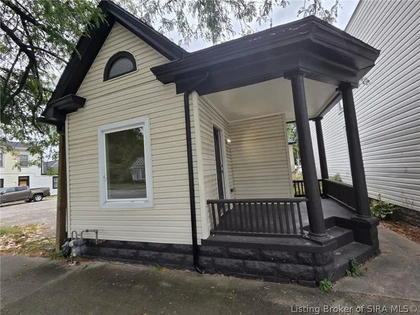 1504 E Spring Street, New Albany, IN 47150