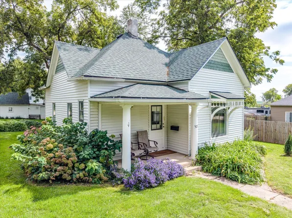 521 Elm St, Moorhead, IA 51558