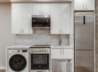 72 Carmine St #2C, New York, NY 10014