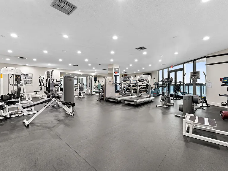 6287 Bahia Del Mar Cir #312 — Photo 37