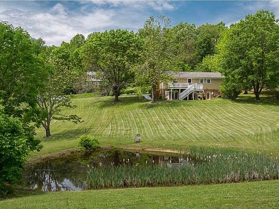 2nd image of 20448 Mount Pleasant Rd