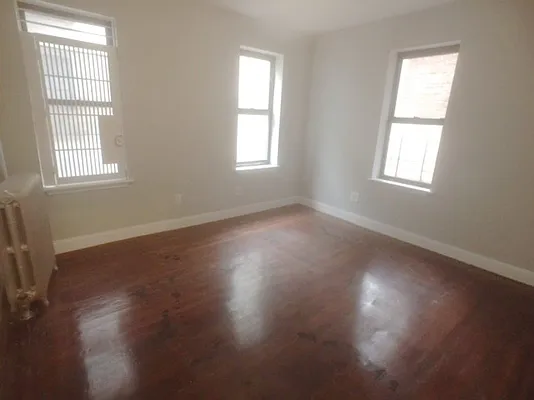 Rented by Bohemia Realty Group | media 31