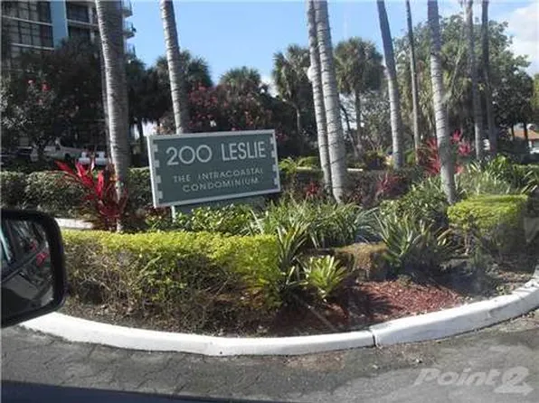 200 Leslie Dr APT 723, Hallandale, FL 33009