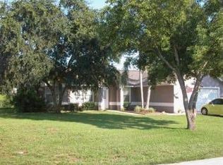 727 W Ludlum Dr, Deltona, FL 32725