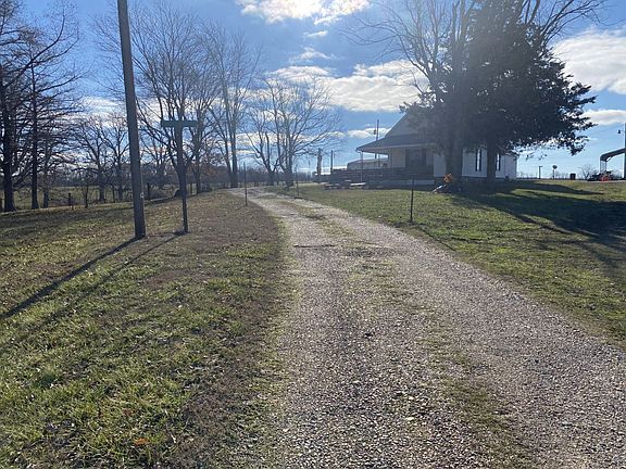 3rd image of 6544 County Road 284