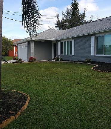2nd image of 542 SW Fifer Ave