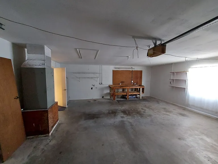 9706 SW 30th Ter — Photo 16