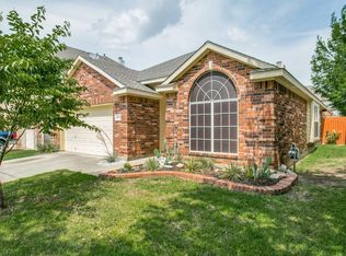 5016 Woodmeadow Dr, Fort Worth, TX 76135